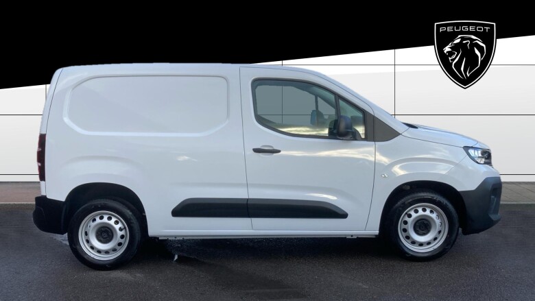 Peugeot Partner Standard Diesel 1.5 BlueHDi 100 Professional Plus Van